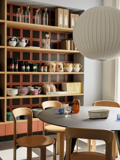 CPH 25 dia140x H74 black wb lacquer oak base black lino Rey Chair golden wb lacquer beech Nelson Ball Bubble Pendant L 01