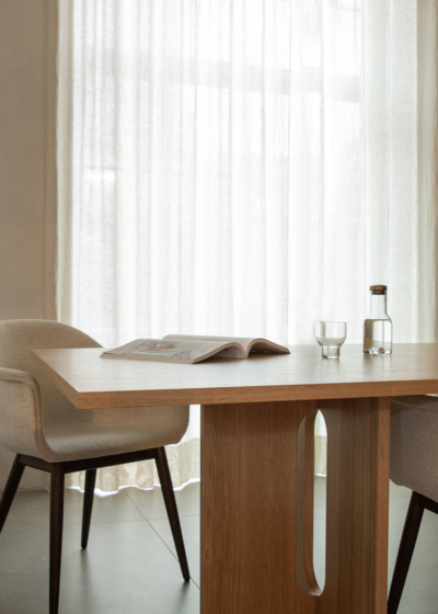 MENU Androgyne Dining Table Harbour Dining Water Bottle